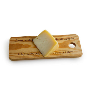 Carnísima Queso Queso D.O. Roncal artesano de oveja curado Larra cuña 350 g carne